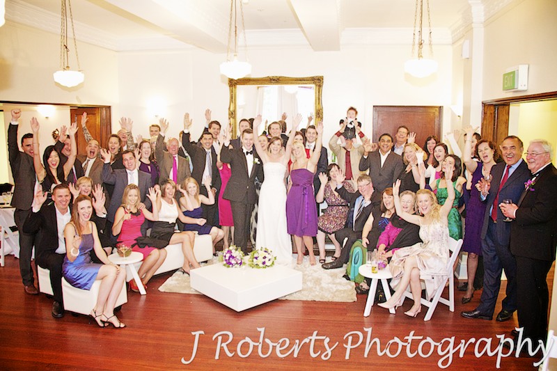 photo of all the guests - wedding photography sydney